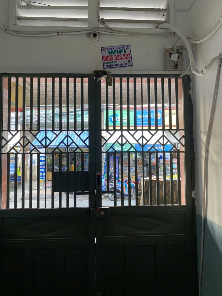 kiểm soát cữa vân tay nhà trọ mang lại lợi ích gì